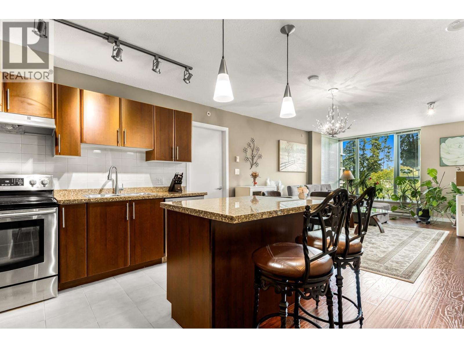 602 1178 Heffley Crescent, Coquitlam, British Columbia  V3B 0A7 - Photo 3 - R3120773