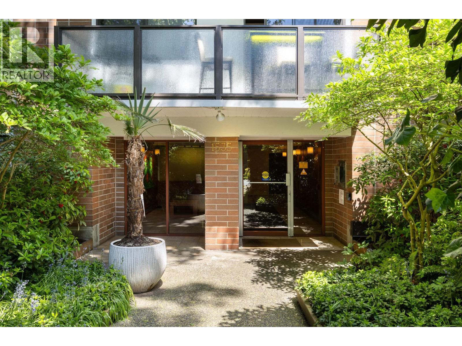 101 1535 Nelson Street, Vancouver, British Columbia  V6G 1M2 - Photo 1 - R3120793