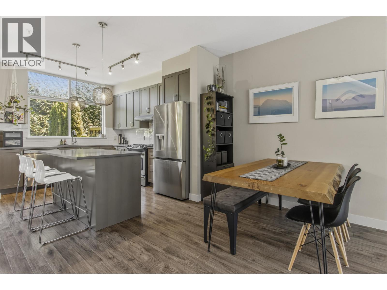 38368 Summits View Drive, Squamish, British Columbia  V8B 0V4 - Photo 2 - R3120798
