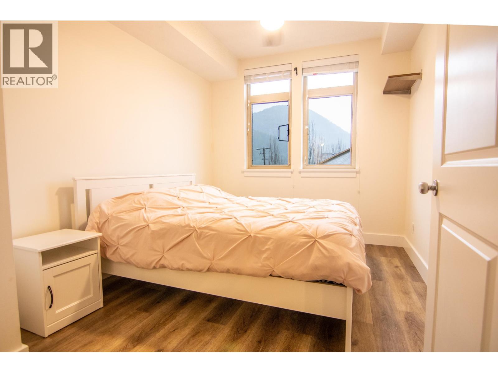 305 7330 Arbutus Street, Pemberton, British Columbia  V0N 2L1 - Photo 6 - R3120805