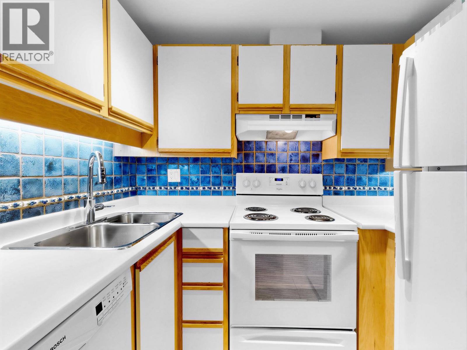 103 2252 W 5th Avenue, Vancouver, British Columbia  V6K 1S3 - Photo 6 - R3120815