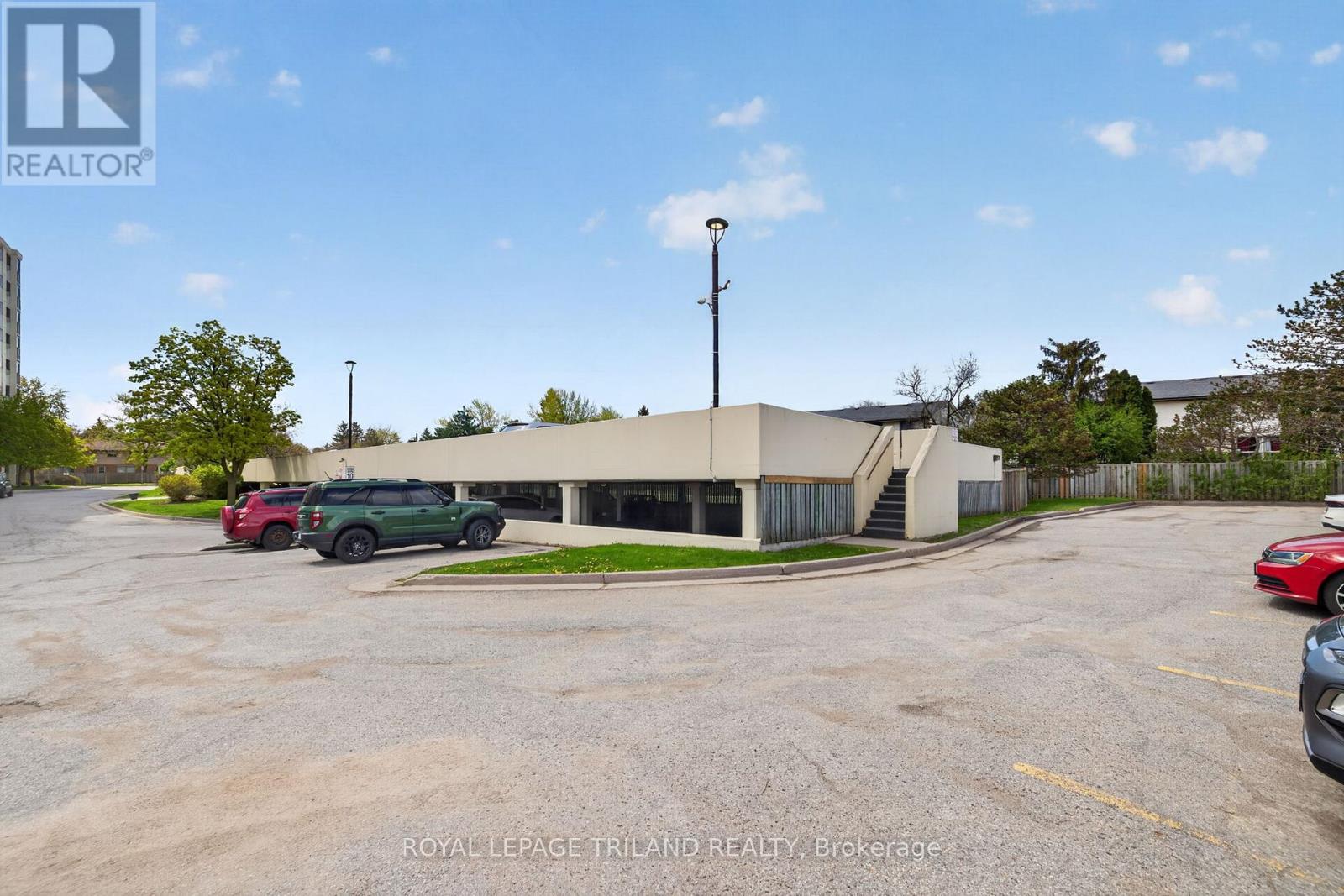 810 - 127 Belmont Drive, London South, Ontario  N6J 4J7 - Photo 5 - X13097316