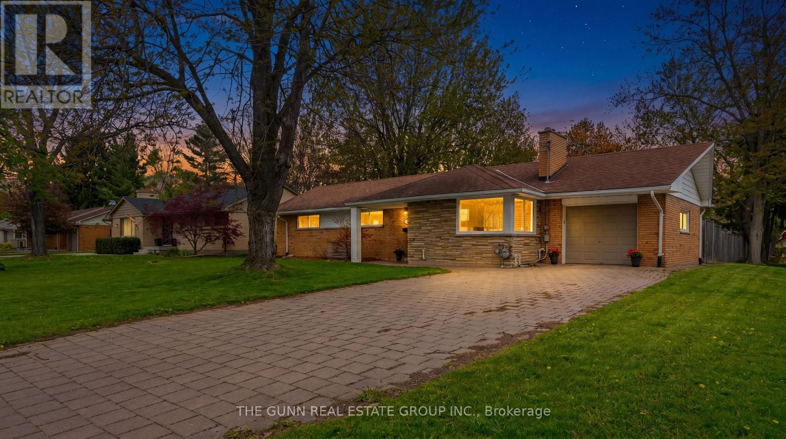 583 OAKRIDGE DRIVE, London North, Ontario