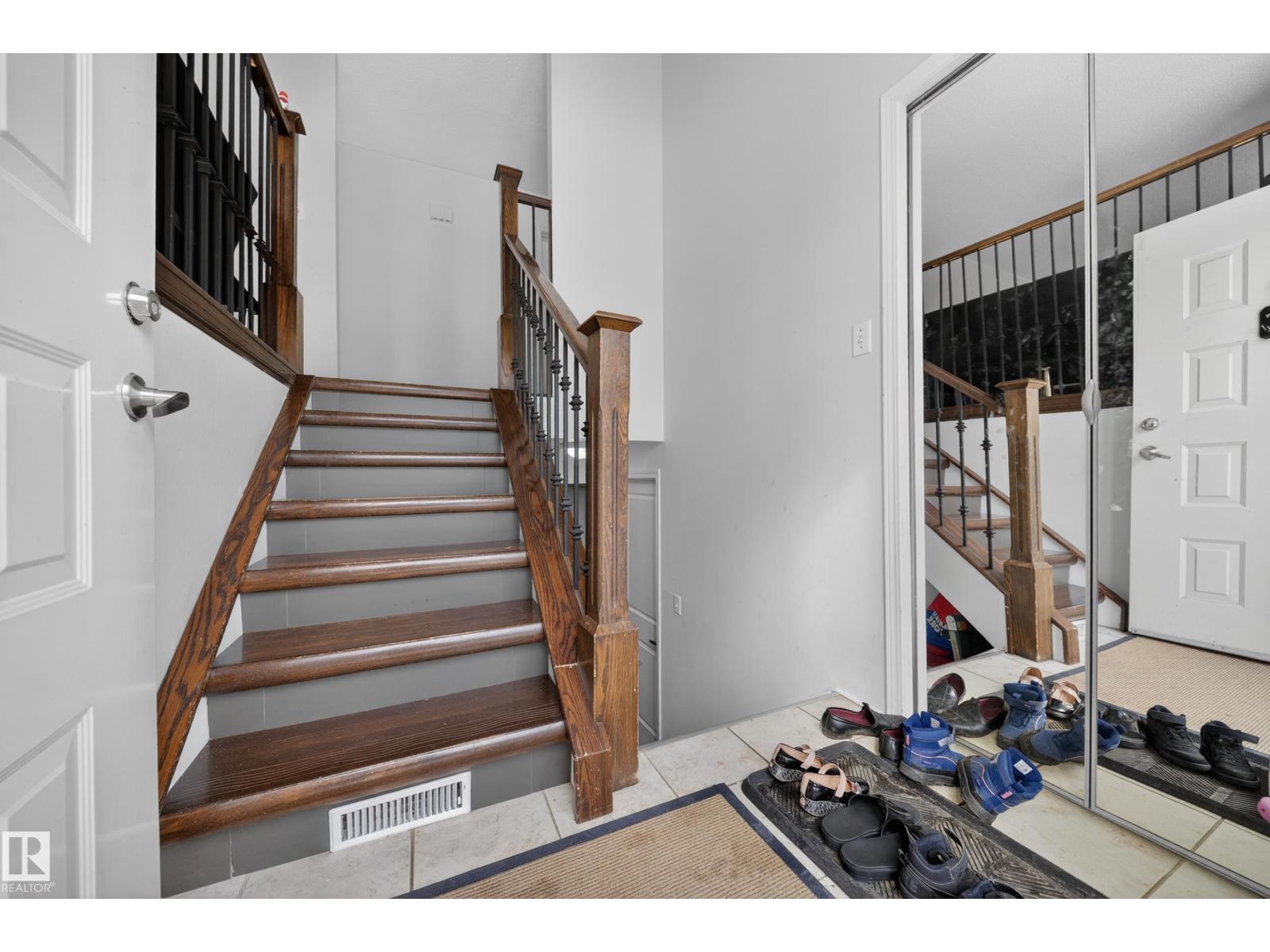 8312 29 Ave Nw Nw, Edmonton, Alberta  T6K 3V6 - Photo 7 - E4486284