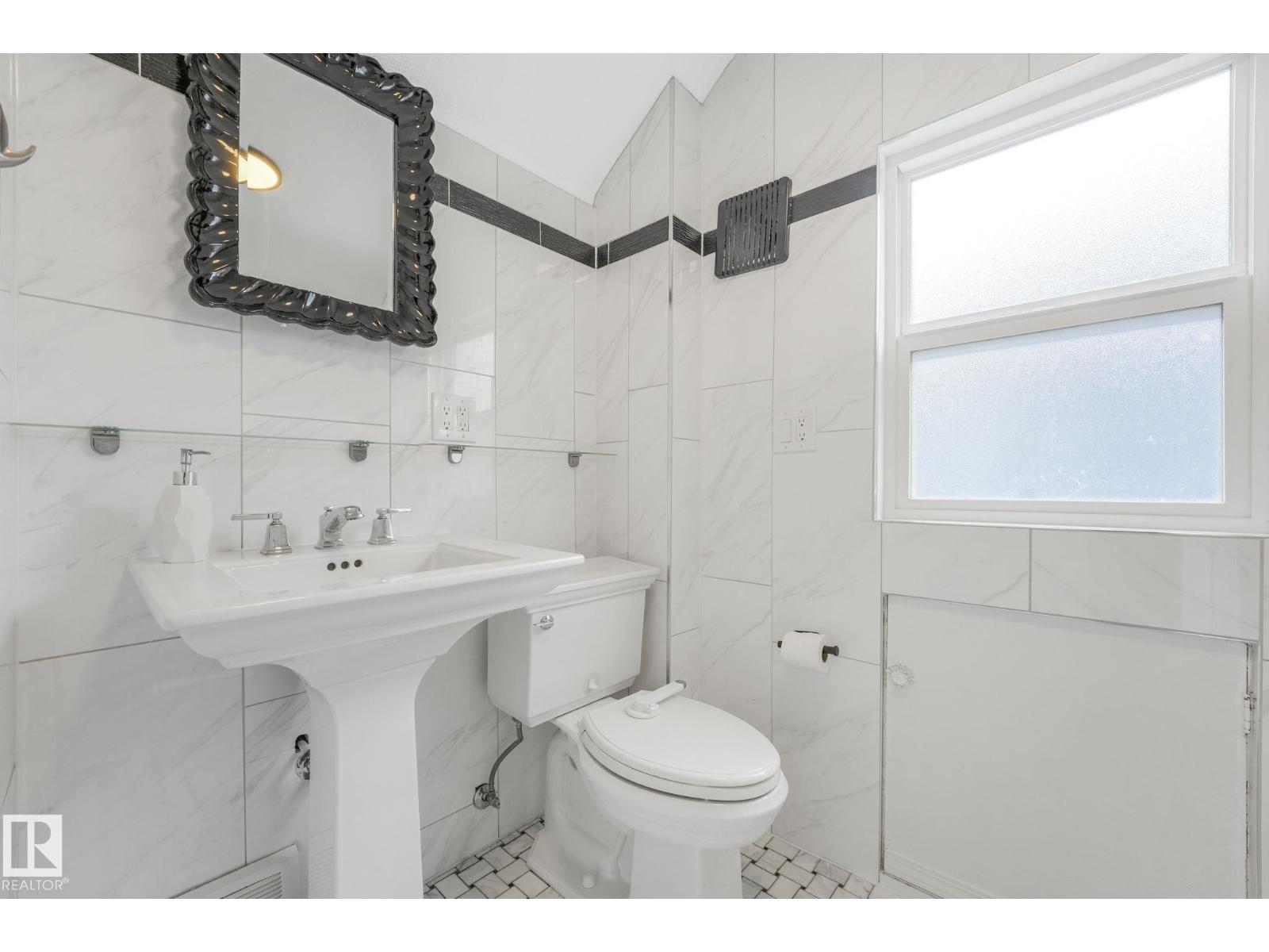 12729 108 Av Nw, Edmonton, Alberta  T5M 2B8 - Photo 22 - E4486198