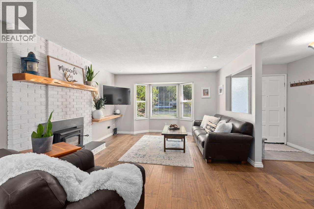 1715 Imperial Avenue, Port Coquitlam, British Columbia  V3B 5R6 - Photo 6 - R3120794