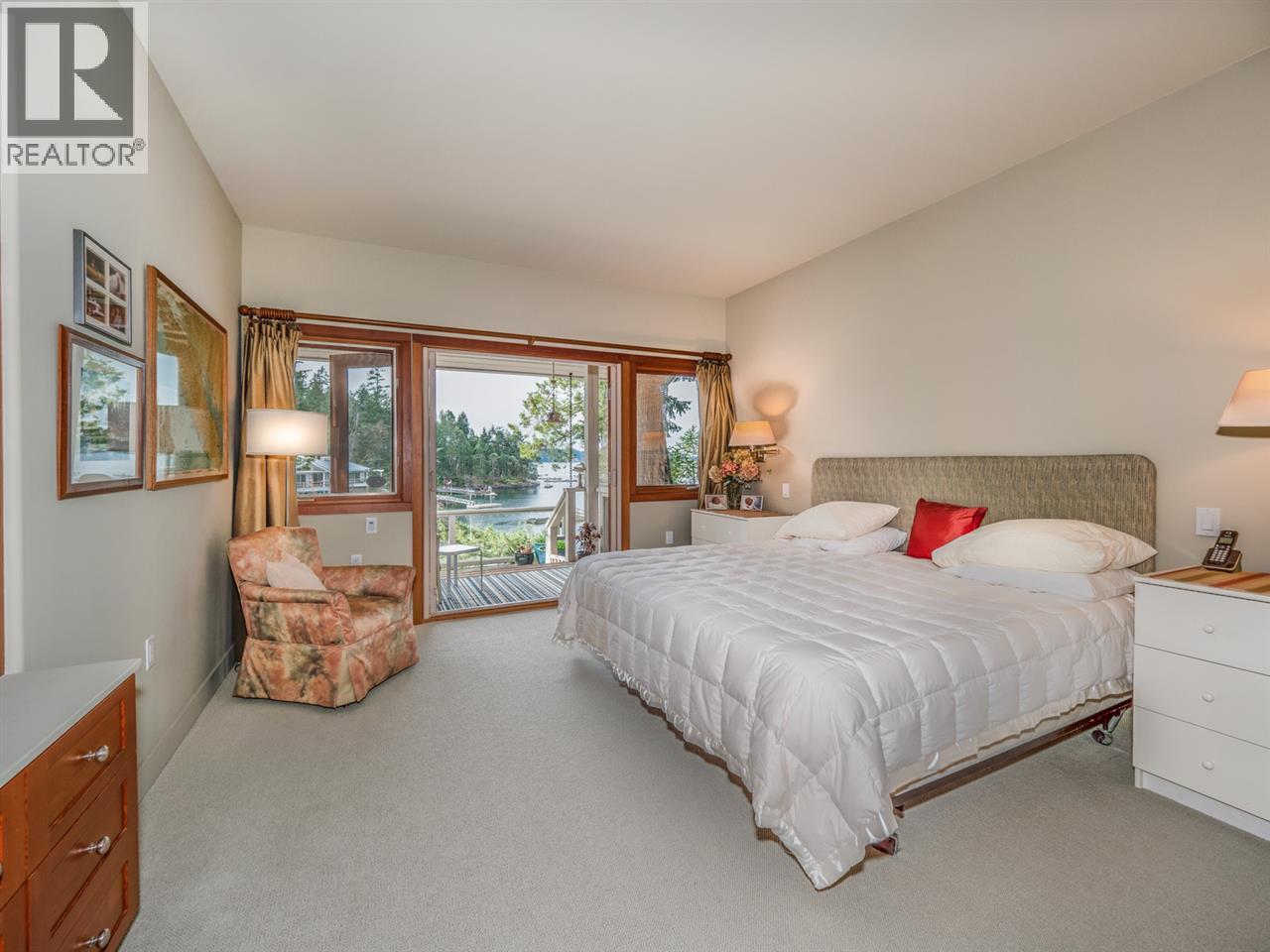 5388 Sans Souci Road, Halfmoon Bay, British Columbia  V0N 1Y2 - Photo 17 - R3120827