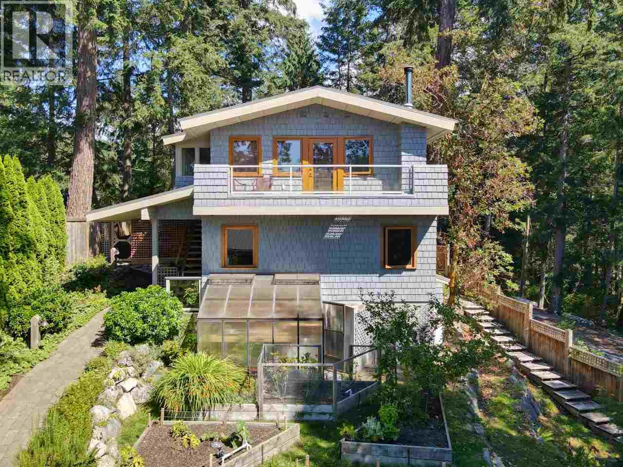 5388 Sans Souci Road, Halfmoon Bay, British Columbia  V0N 1Y2 - Photo 25 - R3120827