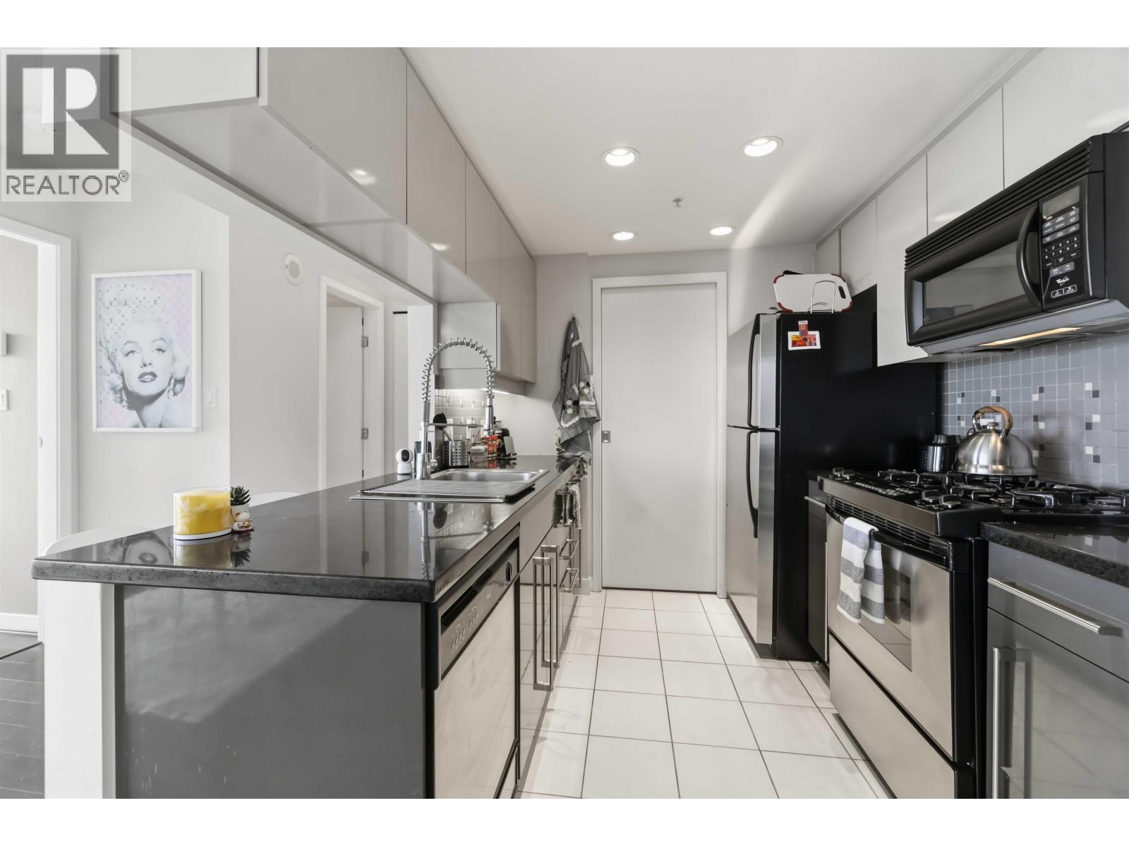 908 1408 Strathmore Mews, Vancouver, British Columbia  V6Z 3A9 - Photo 12 - R3120641