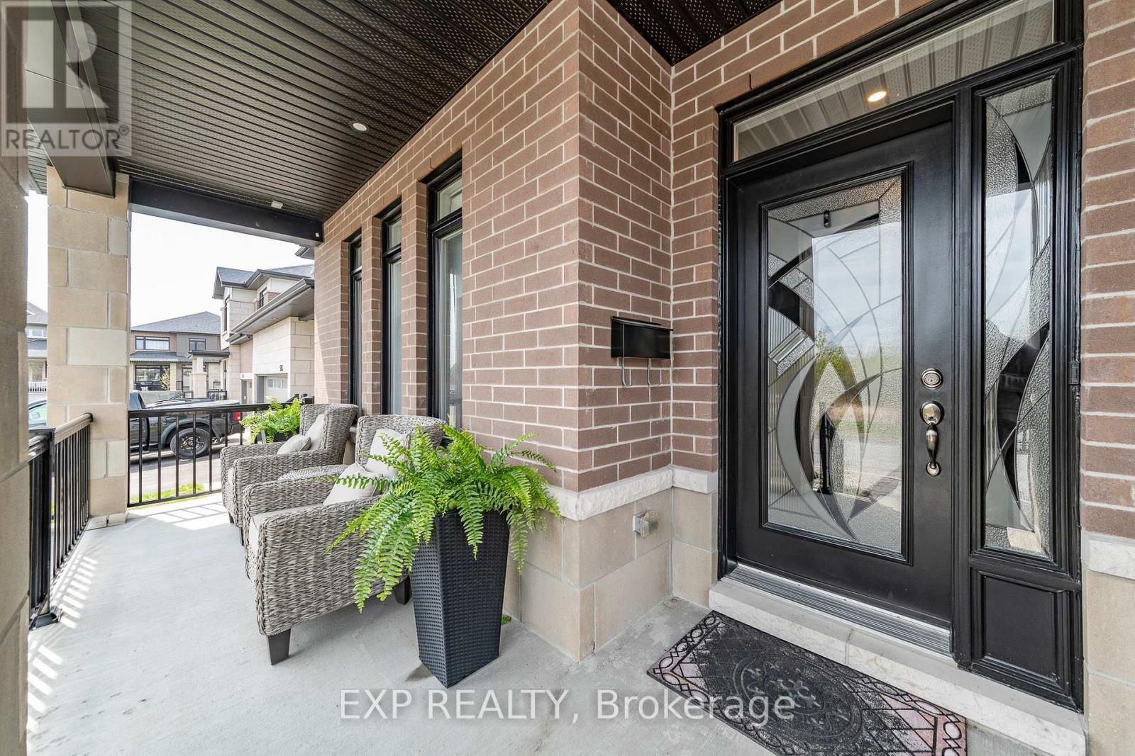 505 Beaufield Street, Ottawa, Ontario  K1W 0P1 - Photo 2 - X13097374