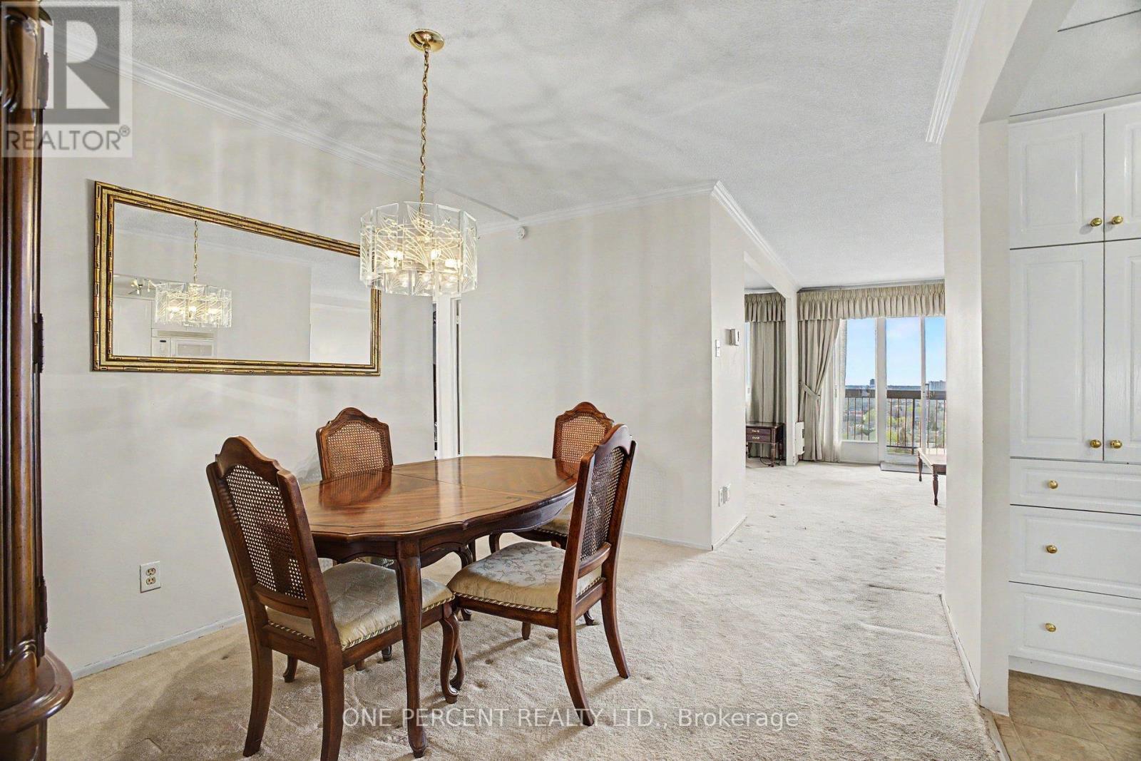 1807 - 158b Mcarthur Avenue, Ottawa, Ontario  K1L 8C9 - Photo 3 - X13097382