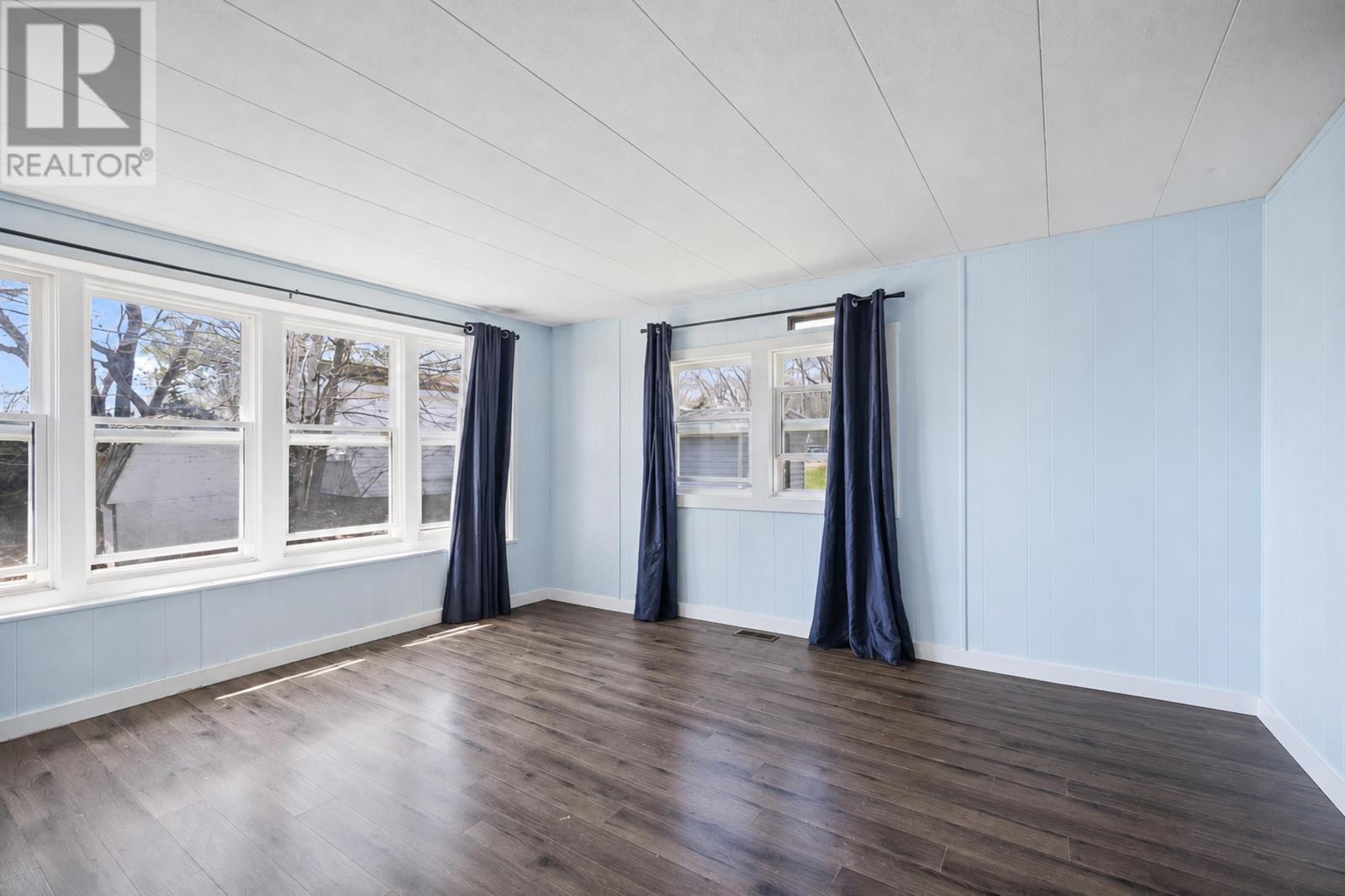 10 Manor Drive, Charlottetown, Prince Edward Island  C1A 6R3 - Photo 8 - 202610095