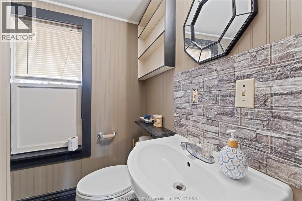 582 Notre Dame Unit# Upper, Belle River, Ontario  N0R 1A0 - Photo 12 - 26010429