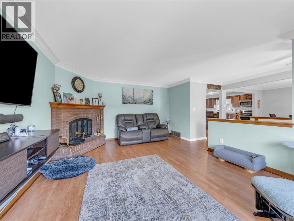 2379 Via Vita, Windsor, Ontario  N9E 4G5 - Photo 10 - 26010415