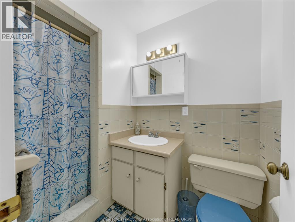 2379 Via Vita, Windsor, Ontario  N9E 4G5 - Photo 35 - 26010415