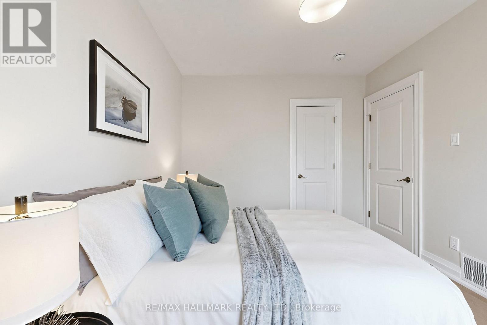 301 Wolverleigh Boulevard, Toronto, Ontario  M4C 1S5 - Photo 27 - E13087734
