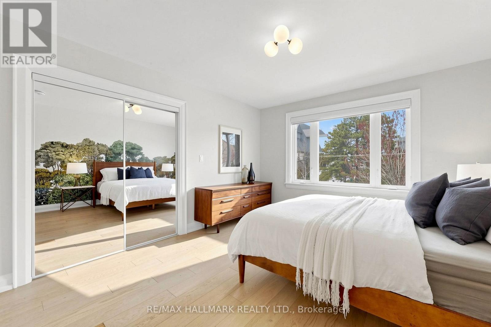 301 Wolverleigh Boulevard, Toronto, Ontario  M4C 1S5 - Photo 21 - E13087734