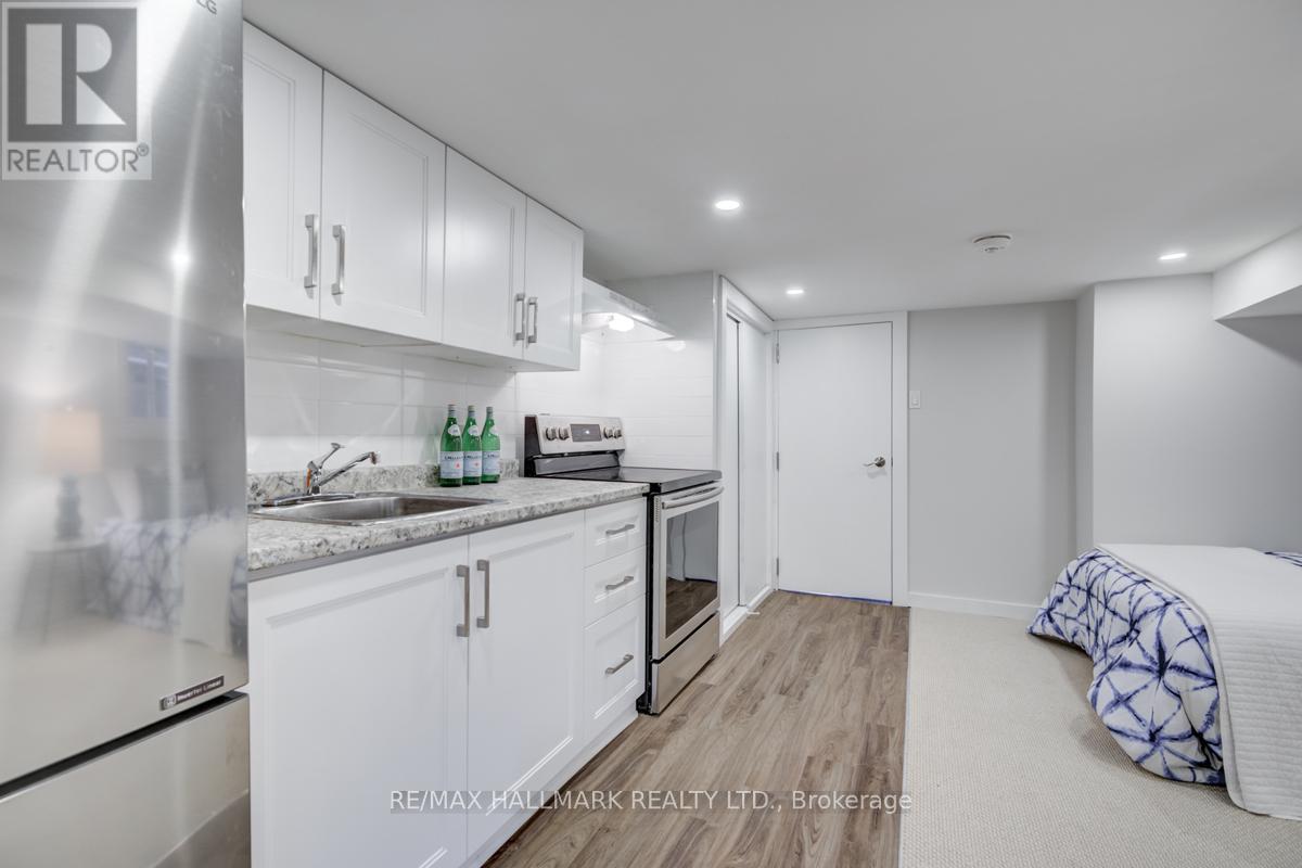 301 Wolverleigh Boulevard, Toronto, Ontario  M4C 1S5 - Photo 31 - E13087734