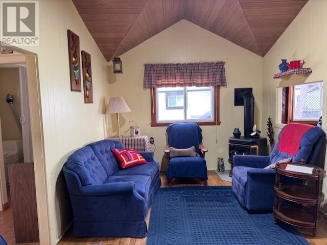 613 Pebbly Beach Rd, Shuniah Township, Ontario  P7A 0X6 - Photo 2 - TB2600934