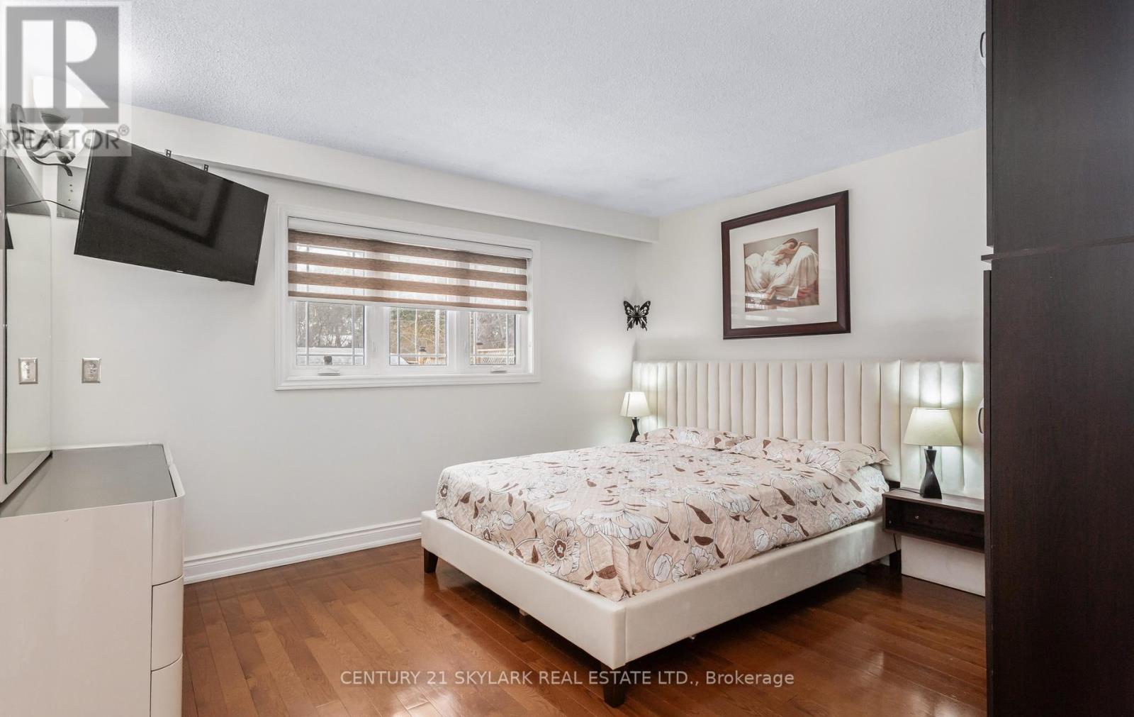 3353 Martins Pine Crescent, Mississauga, Ontario  L5L 1G3 - Photo 18 - W13095932