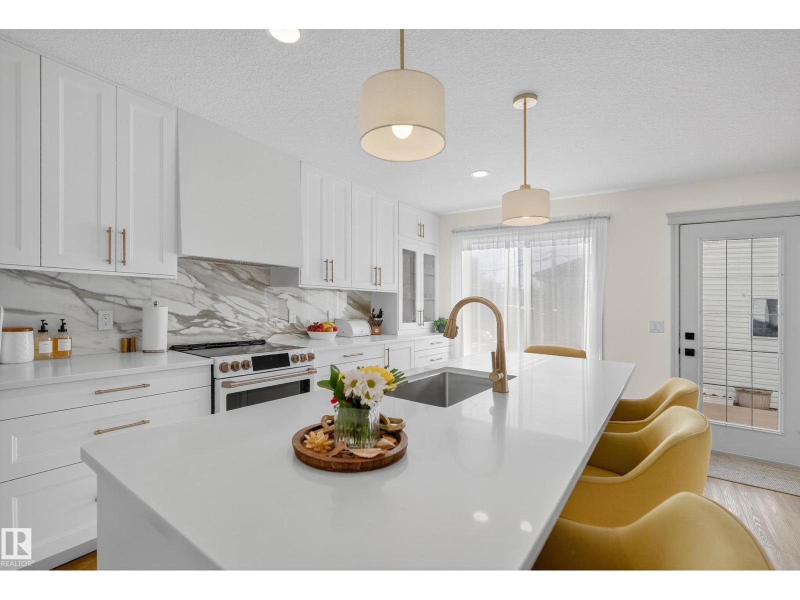 8705 92a Av Nw, Edmonton, Alberta  T6C 4G6 - Photo 22 - E4486291