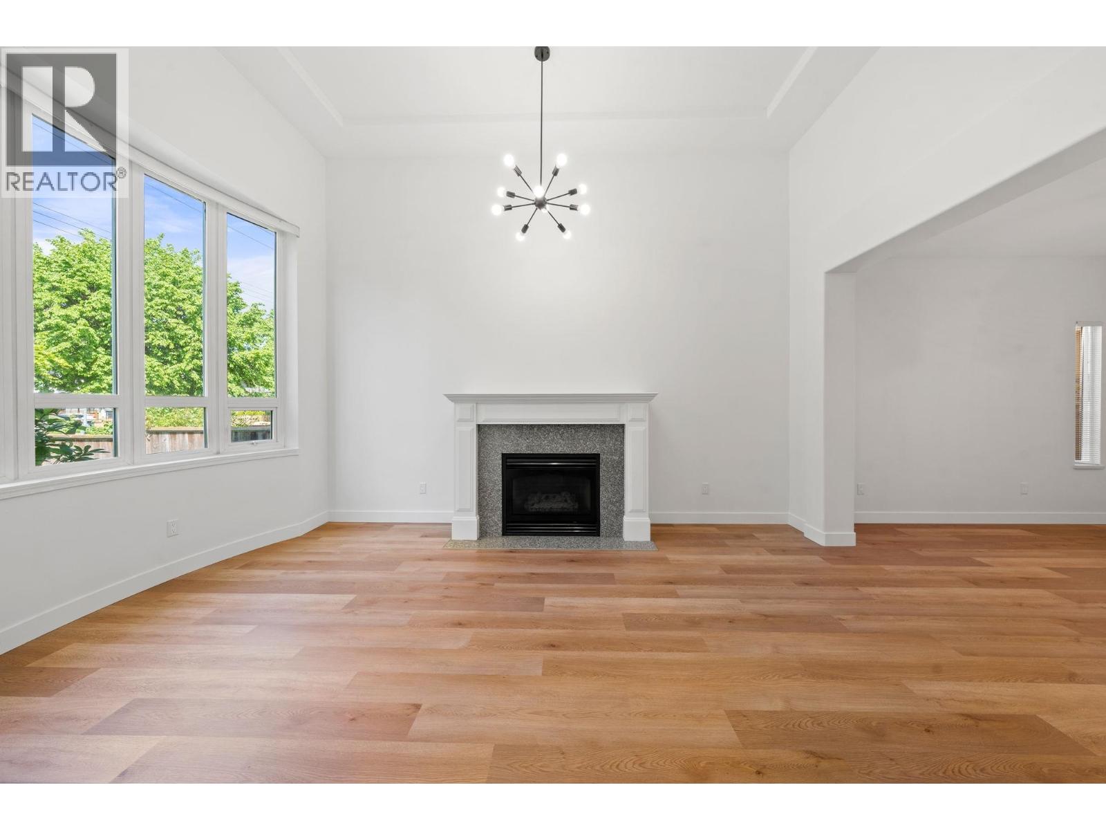 4500 No 5 Road, Richmond, British Columbia  V6X 2V3 - Photo 2 - R3118290