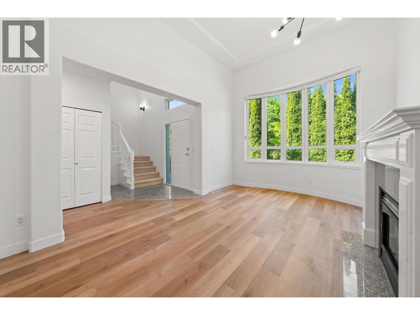 4500 No 5 Road, Richmond, British Columbia  V6X 2V3 - Photo 4 - R3118290