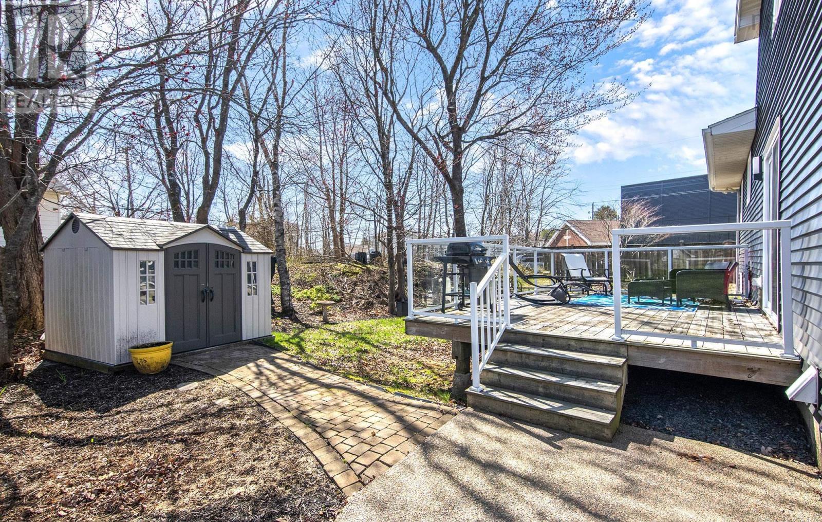 201 Douglas Crescent, Halifax, Nova Scotia  B3M 3B6 - Photo 39 - 202609899