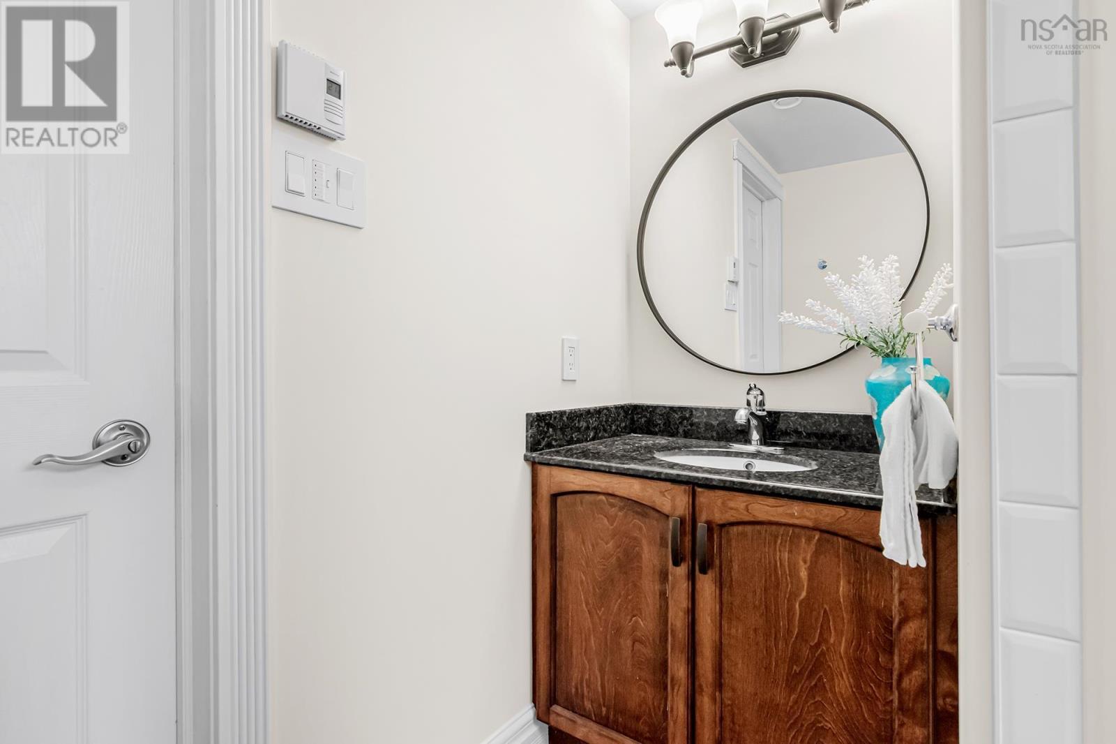 201 Douglas Crescent, Halifax, Nova Scotia  B3M 3B6 - Photo 29 - 202609899