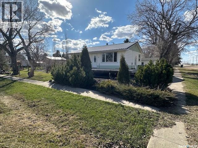 16 Mcculloch Street, Fillmore, Saskatchewan  S0G 1N0 - Photo 3 - SK035256