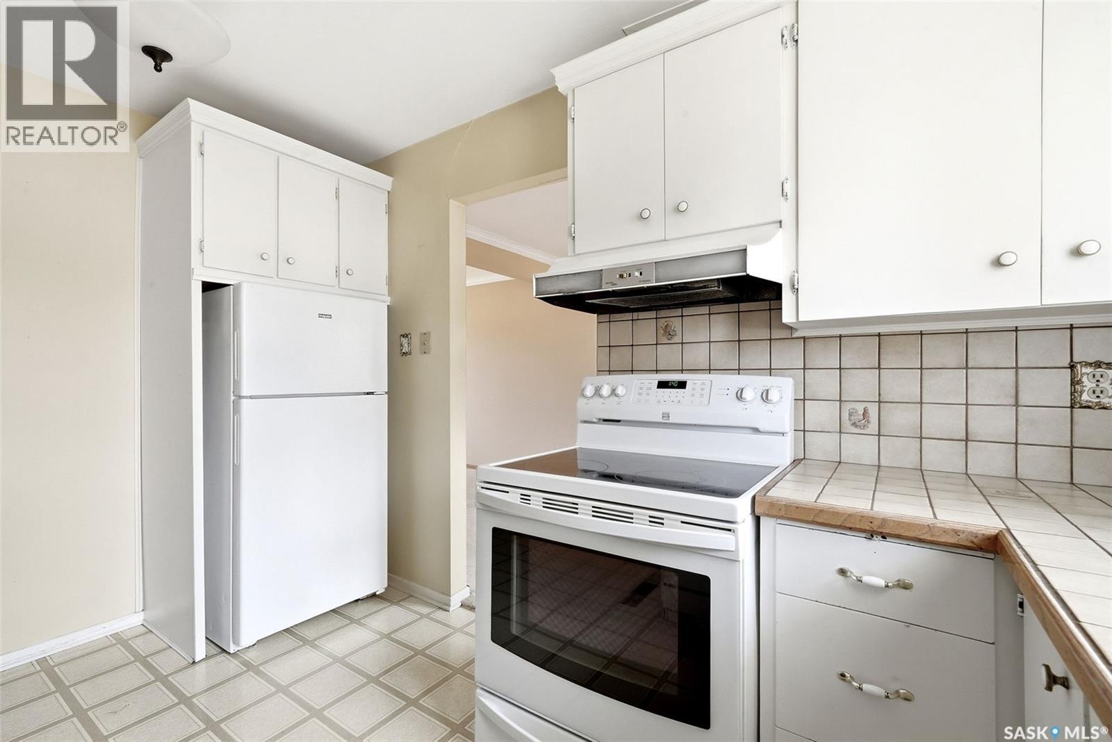 3868 Athol Street, Regina, Saskatchewan  S4S 3J1 - Photo 12 - SK035255