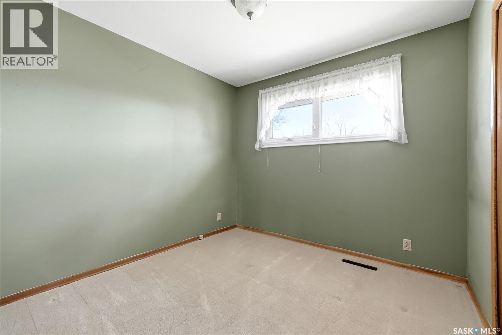 3868 Athol Street, Regina, Saskatchewan  S4S 3J1 - Photo 21 - SK035255