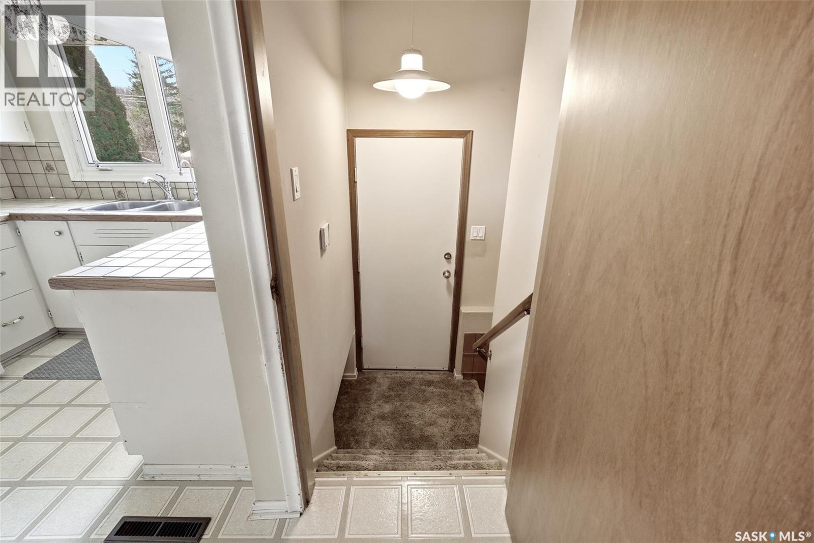 3868 Athol Street, Regina, Saskatchewan  S4S 3J1 - Photo 23 - SK035255