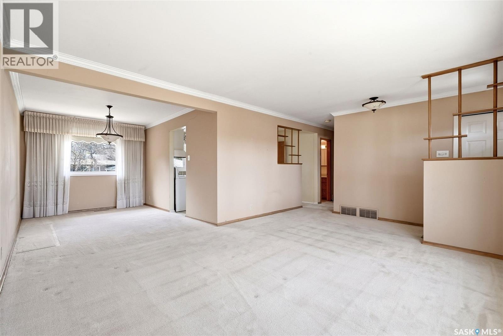 3868 Athol Street, Regina, Saskatchewan  S4S 3J1 - Photo 7 - SK035255