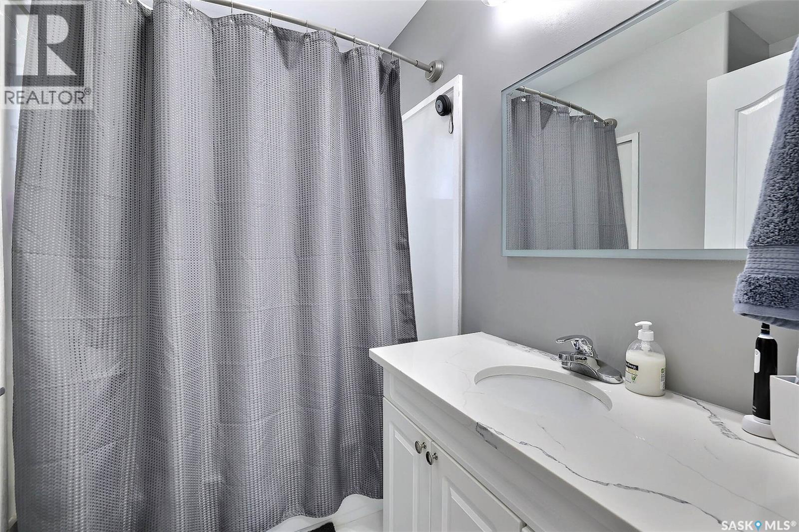 301 Robinson Street, Regina, Saskatchewan  S4R 3R3 - Photo 13 - SK035252