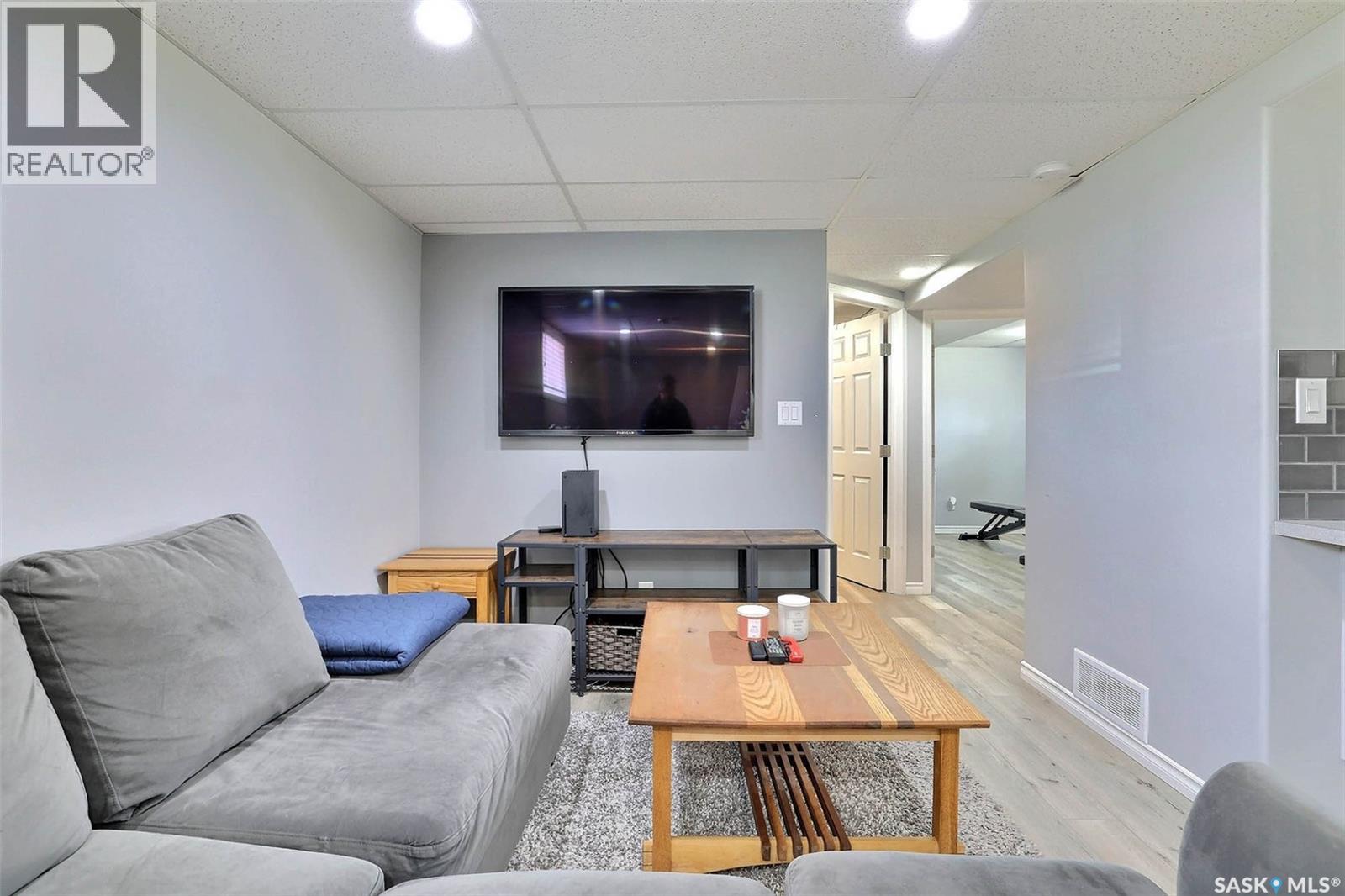 301 Robinson Street, Regina, Saskatchewan  S4R 3R3 - Photo 18 - SK035252