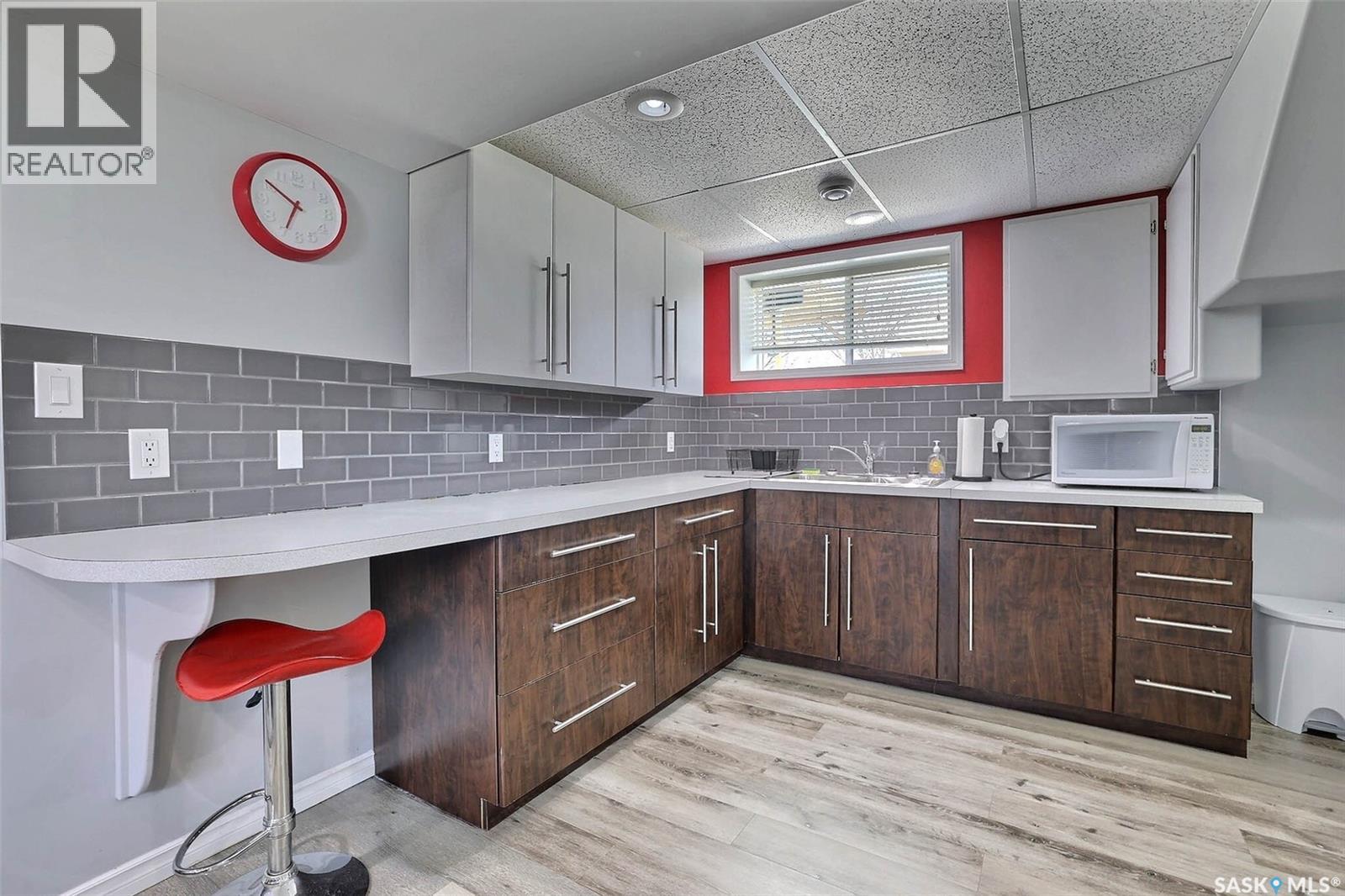 301 Robinson Street, Regina, Saskatchewan  S4R 3R3 - Photo 19 - SK035252