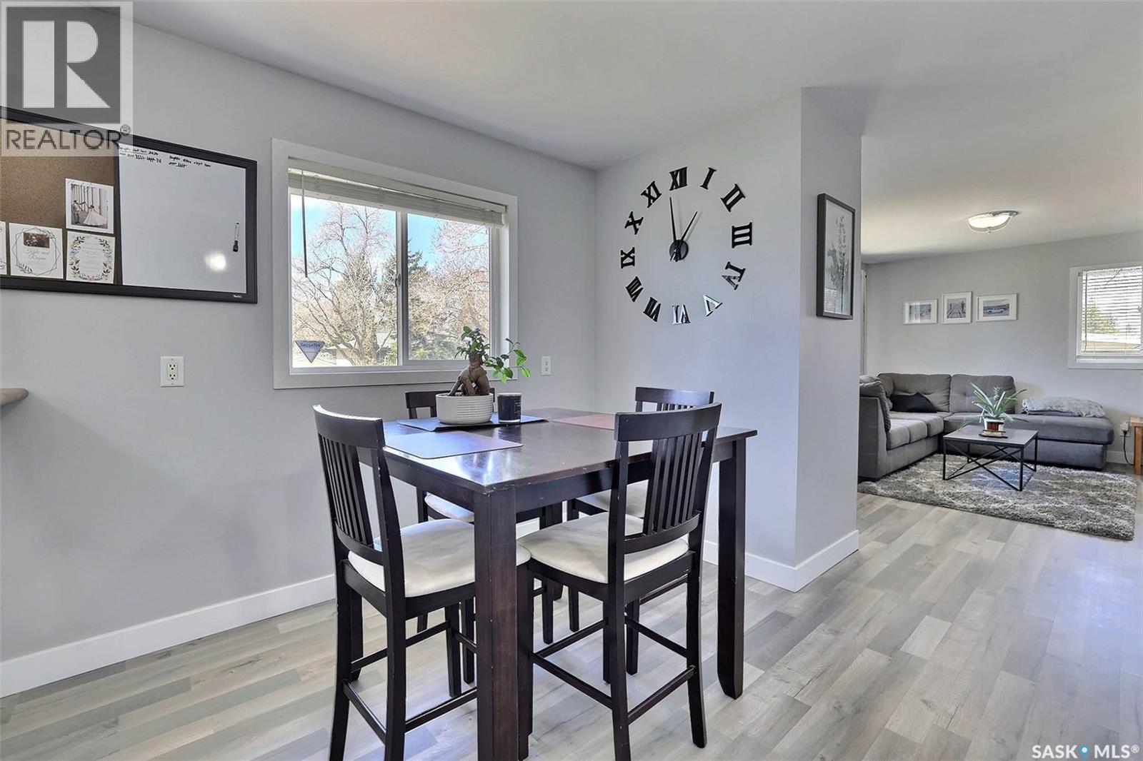 301 Robinson Street, Regina, Saskatchewan  S4R 3R3 - Photo 7 - SK035252
