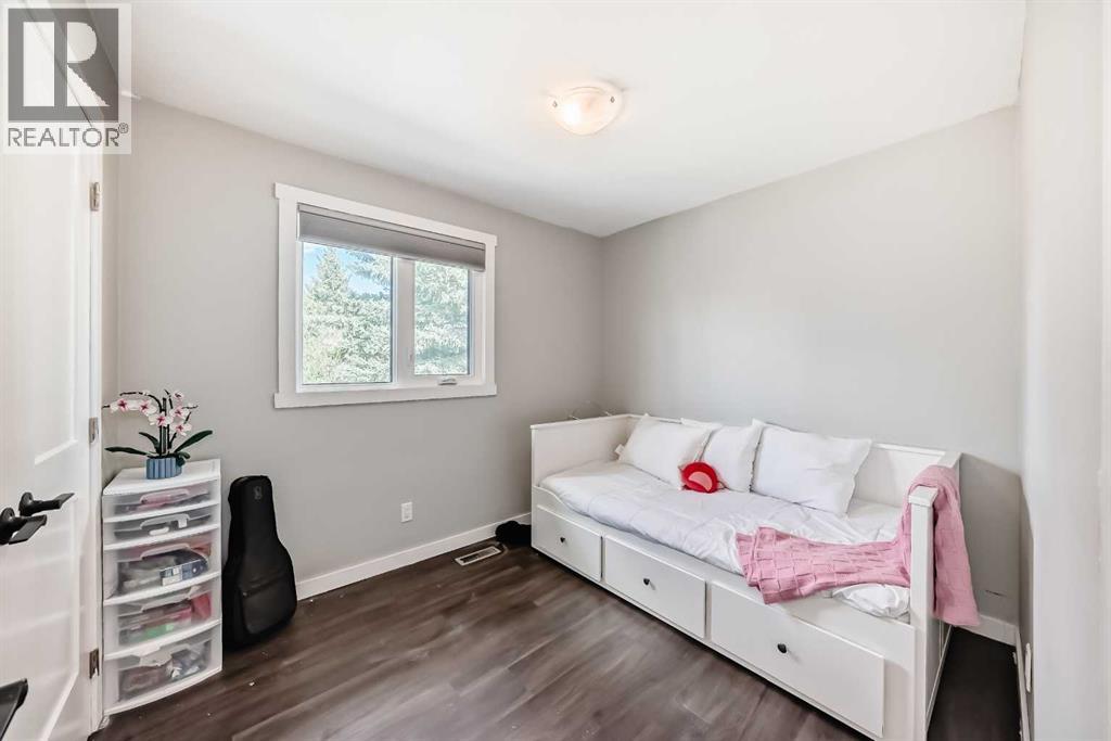 5512 Dalwood Way NW, Calgary, Alberta  T3A 1S7 - Photo 25 - A2308480