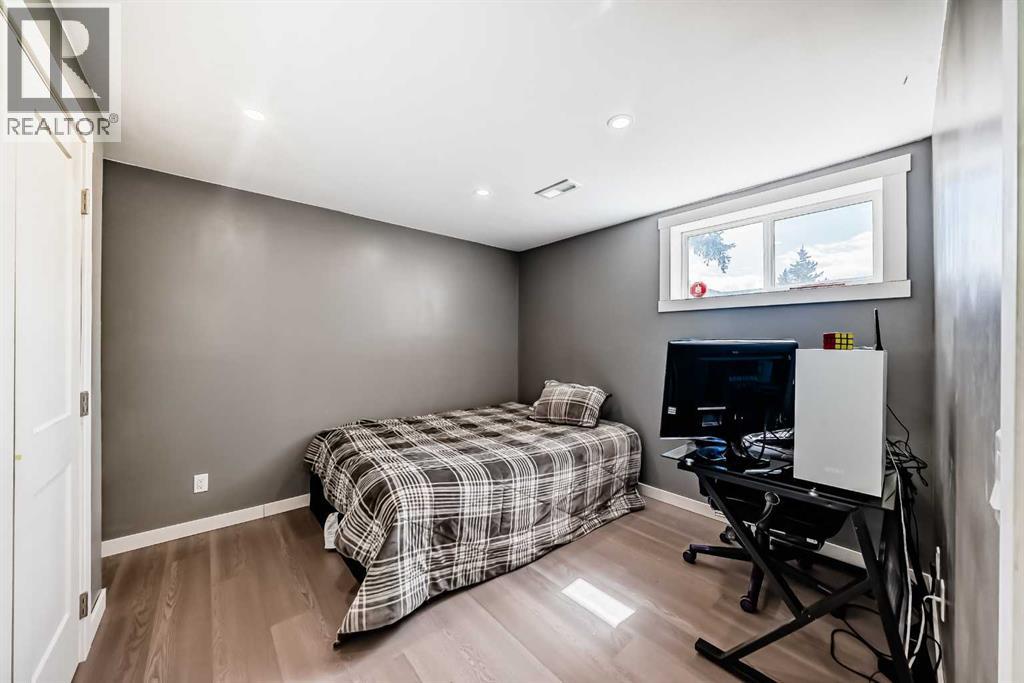 5512 Dalwood Way NW, Calgary, Alberta  T3A 1S7 - Photo 30 - A2308480