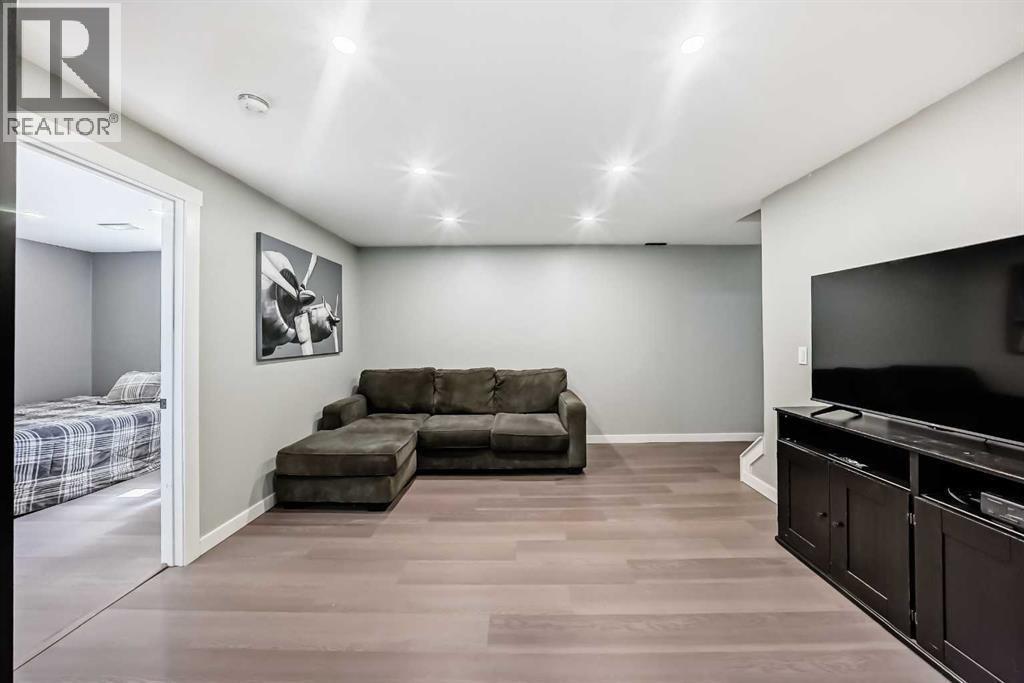 5512 Dalwood Way NW, Calgary, Alberta  T3A 1S7 - Photo 29 - A2308480