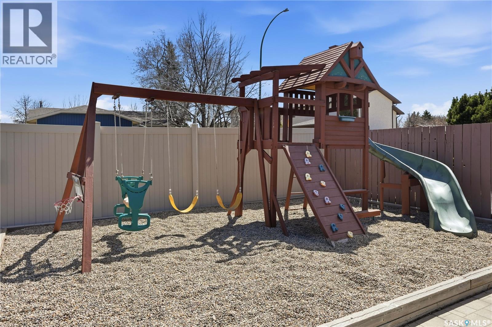 6547 Hird Crescent, Regina, Saskatchewan  S4X 3Z6 - Photo 48 - SK035228