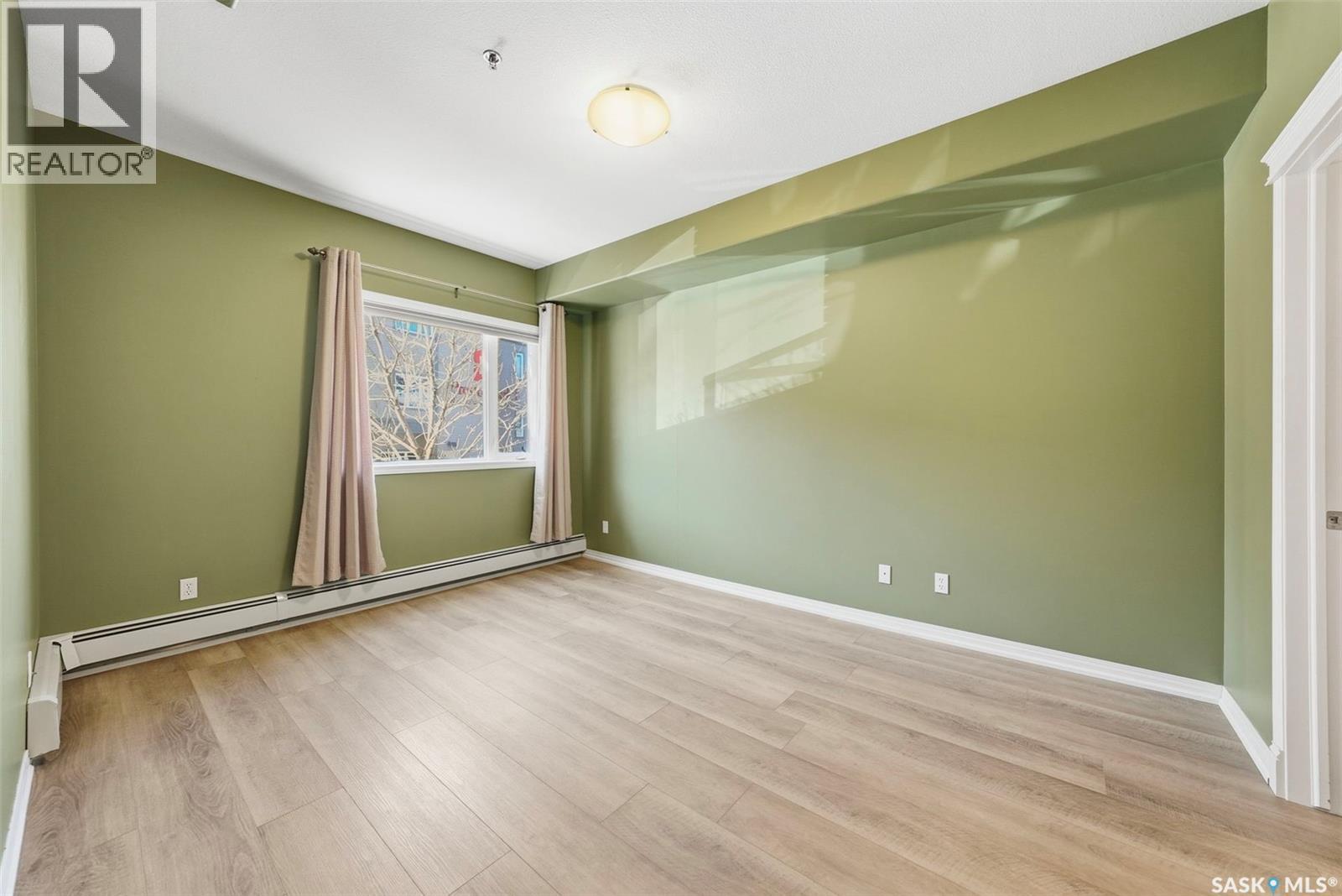 113 110 Armistice Way, Saskatoon, Saskatchewan  S7J 5L8 - Photo 10 - SK035105