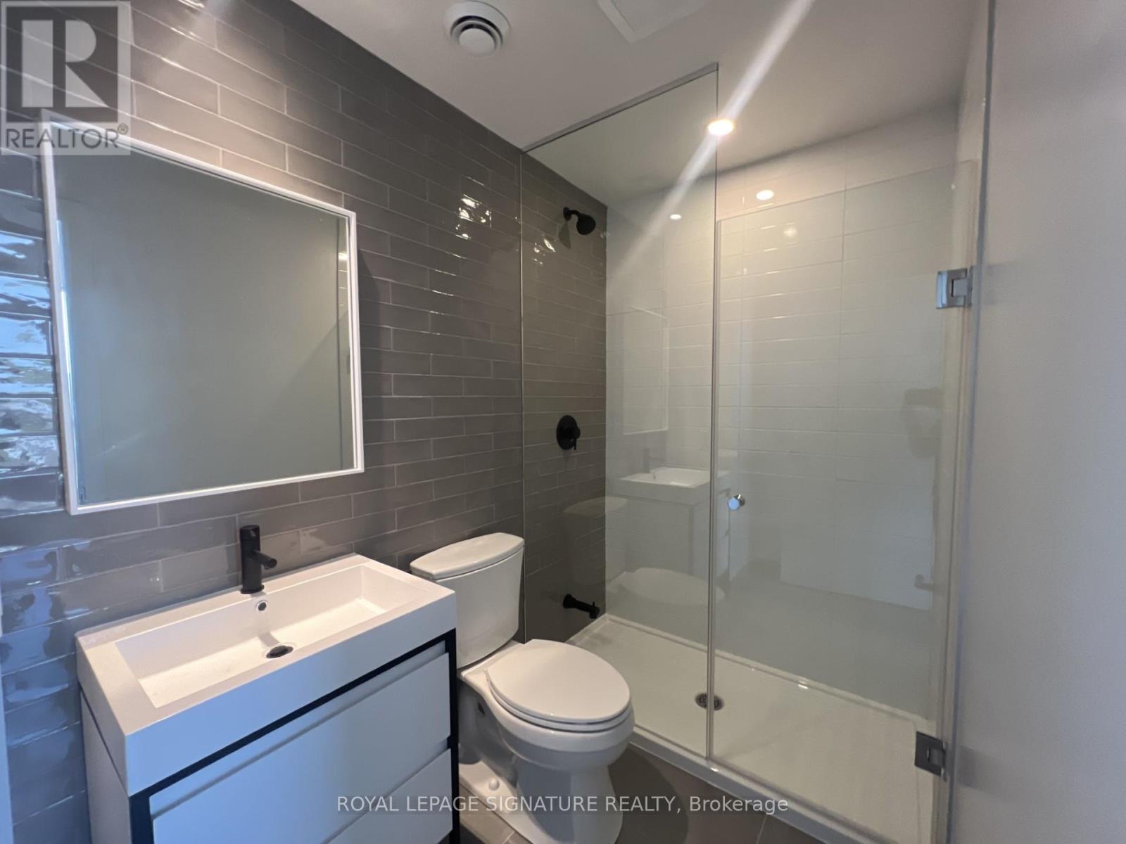 536 - 150 Logan Avenue, Toronto, Ontario  M4M 0E4 - Photo 6 - E13097390
