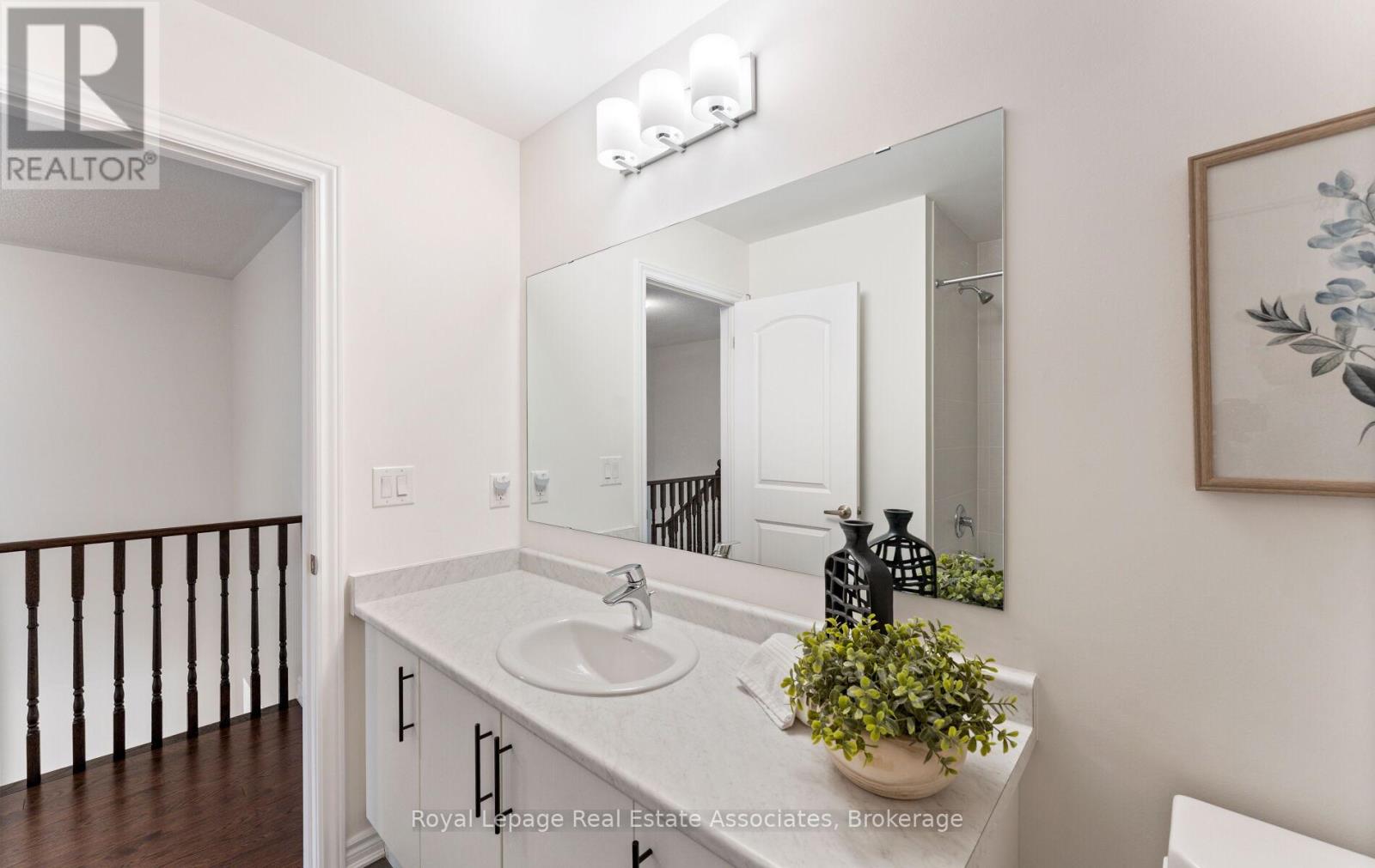 53 Sutcliffe Drive, Whitby, Ontario  L1R 0R1 - Photo 35 - E13097438