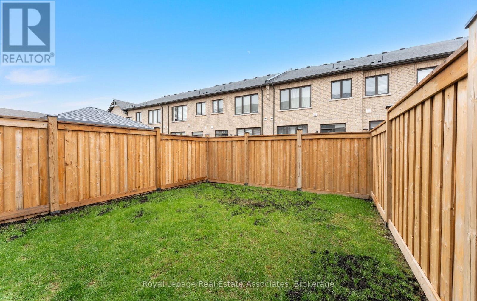53 Sutcliffe Drive, Whitby, Ontario  L1R 0R1 - Photo 41 - E13097438