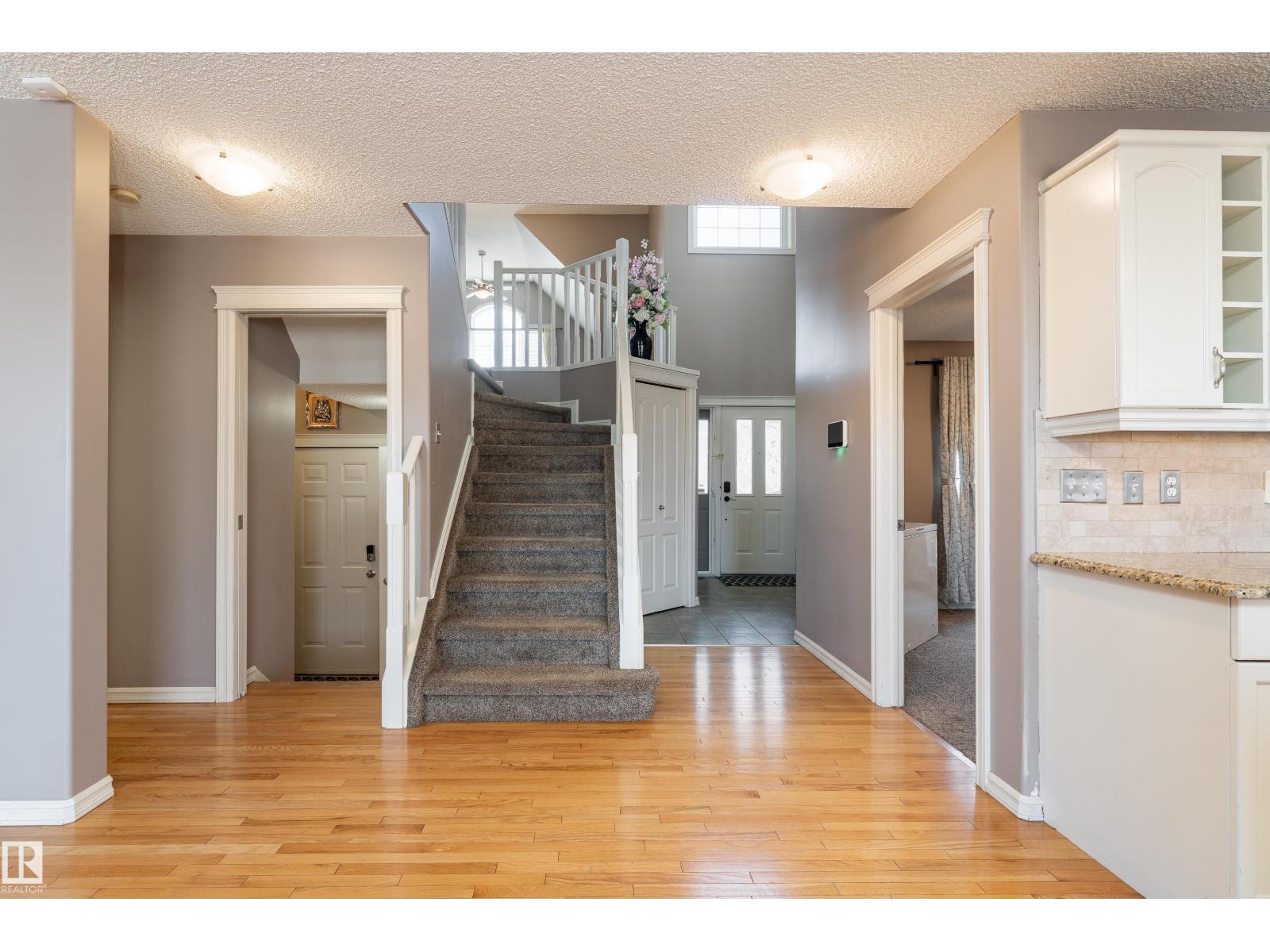 1044 Barnes Wy Sw, Edmonton, Alberta  T6W 1E4 - Photo 16 - E4486296