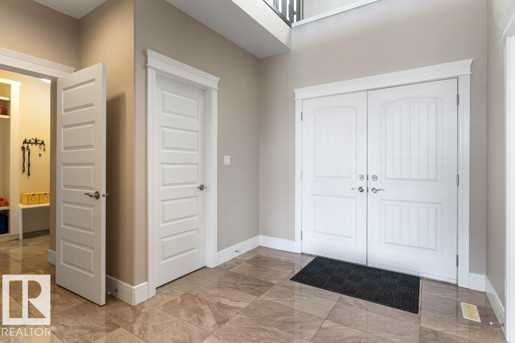 18 Executive Way, St. Albert, Alberta  T8N 4G4 - Photo 3 - E4486295