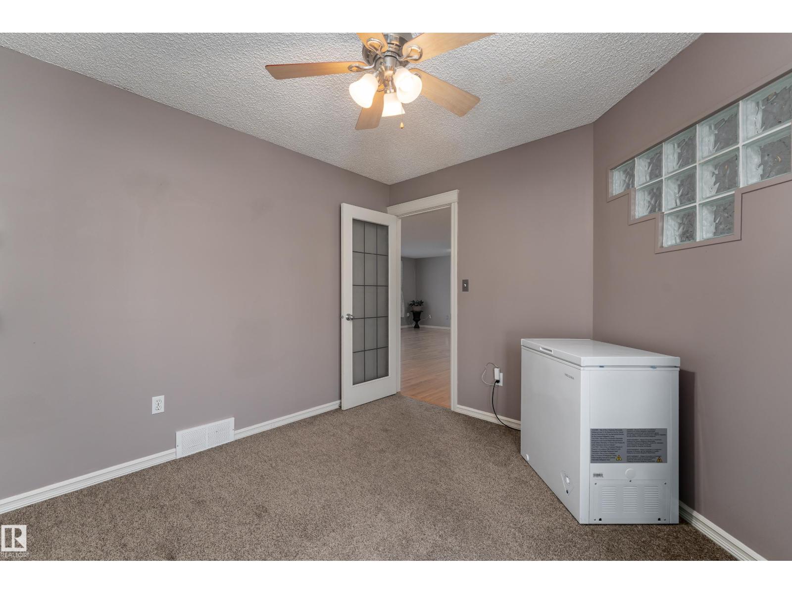 1044 Barnes Wy Sw, Edmonton, Alberta  T6W 1E4 - Photo 13 - E4486296