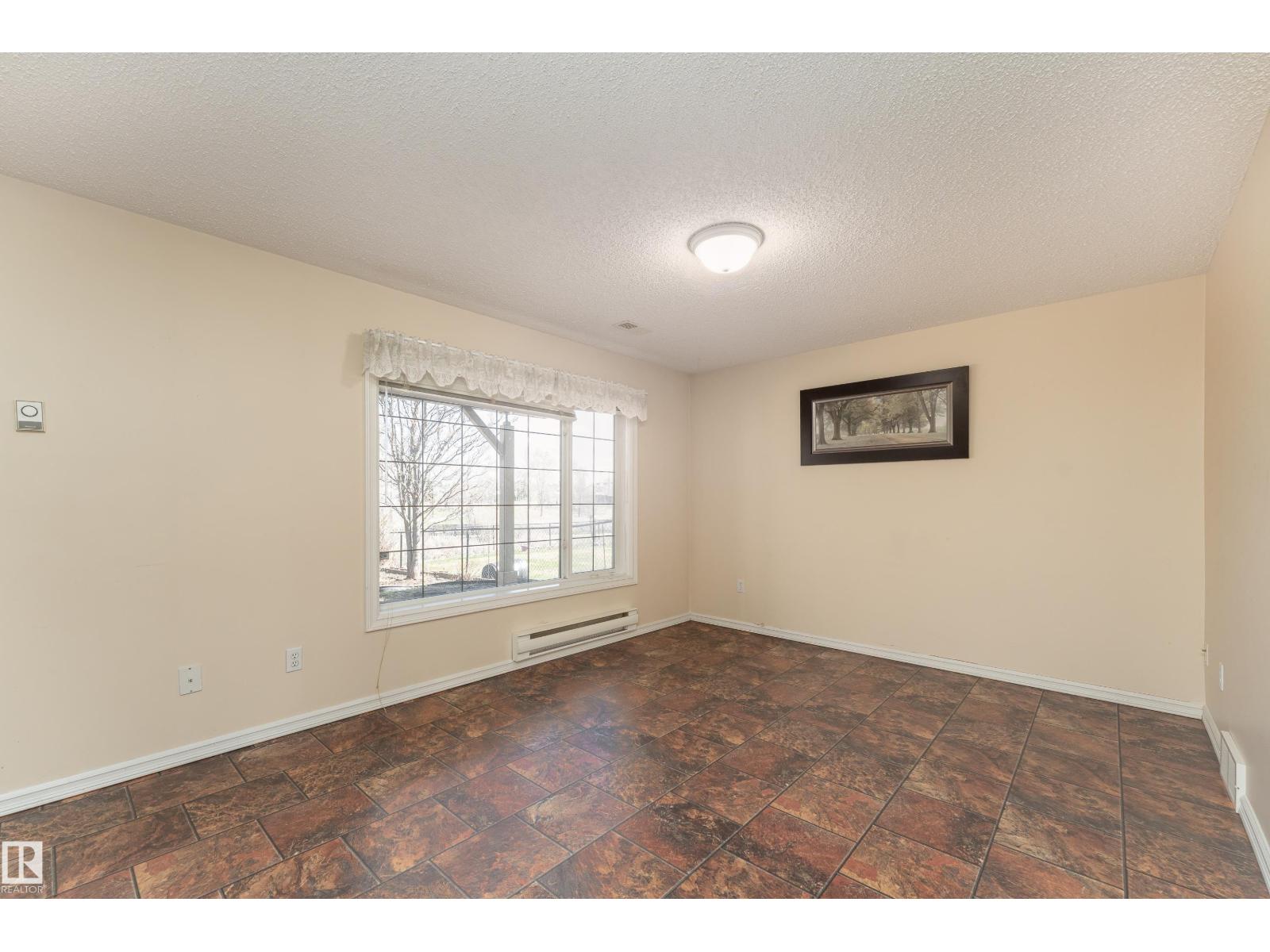 1044 Barnes Wy Sw, Edmonton, Alberta  T6W 1E4 - Photo 36 - E4486296